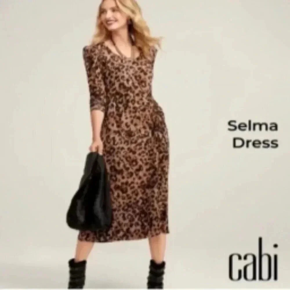 Cabi Selma Size Medium Leopard Print Dress Stretch Figure Flattering